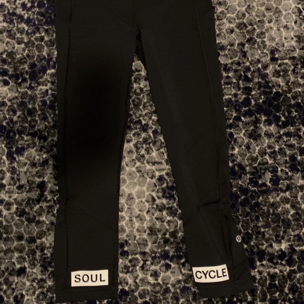 Soul cycle x lululemon leggings